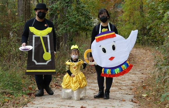 Tricks Treats and Trees at Robinson Nature Center