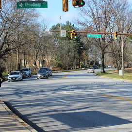 Image Traffic Intersection on Tamar Drive